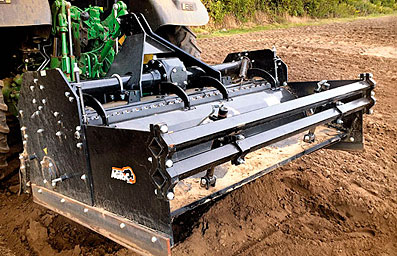 Foto AGRIC BISON<br> GTA Y GTB