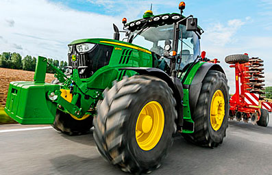 Foto JOHN DEERE 6195R