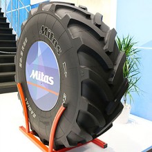 Mitas lanza su nuevo neumático para cargadoras agrícolas