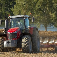 Noviembre supera la marca de los 10.000 tractores