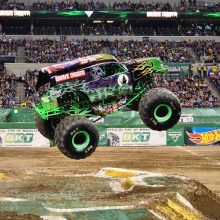 El Monster Jam continúa su gira europea en Lion y Róterdam