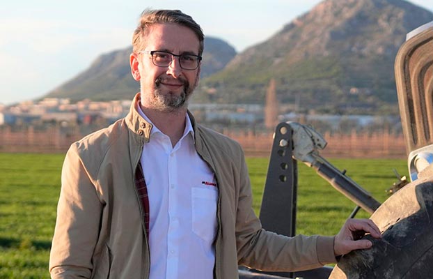 Foto Jos� Mi�arro