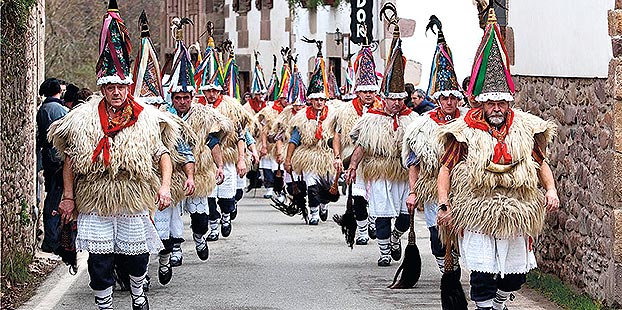 Foto Carnavales rurales, m�s all� de los grandes desfiles