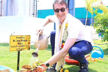 Foto Jos� Mi�arro