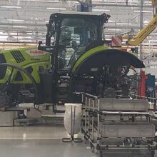 Le Mans, la fábrica del futuro para los tractores CLAAS