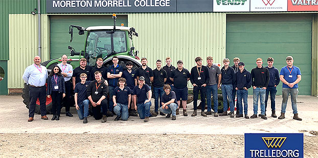 La colaboración entre Trelleborg Tires y Moreton Morrell para formar al equipo de AGCO 