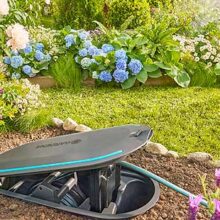 Portamangueras enterrado de Gardena, riego eficiente sin romper la estética